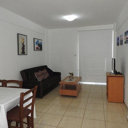 One Bedroom Aptm Larnaca Dış mekan fotoğraf